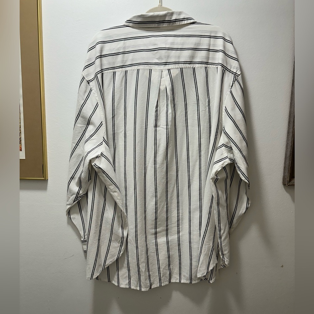 Ava & Viv Long Sleeve Utility Button-Down Shirt - Picture 3 of 8